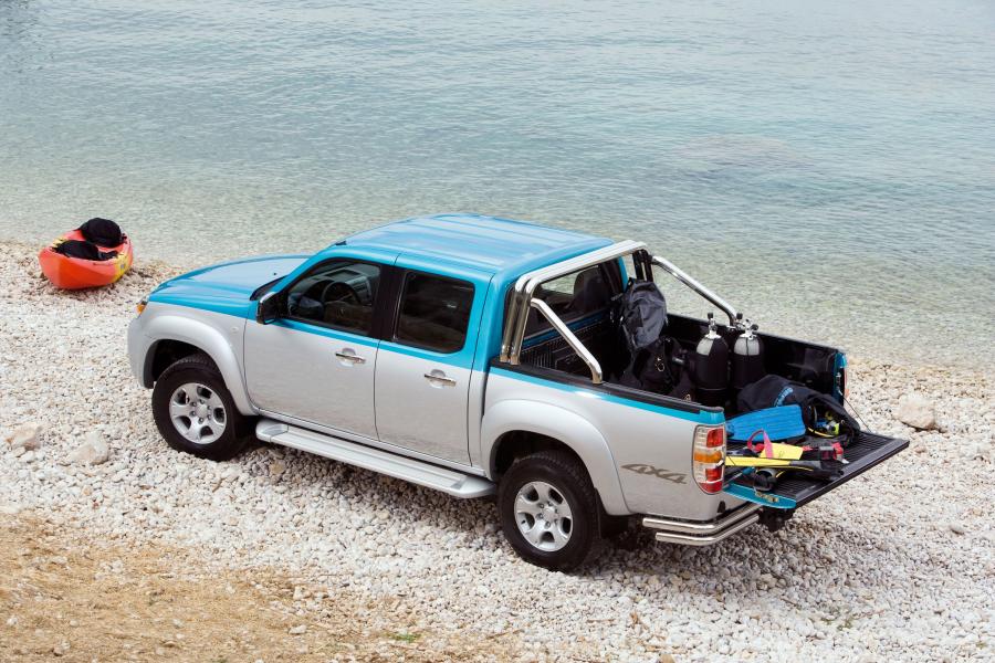  Mazda BT-50 2008 года  (фото 12 из 91)